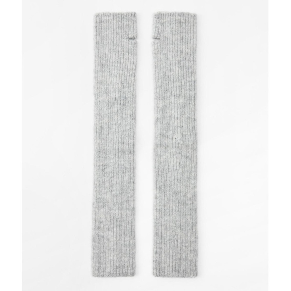 RIBBED FINGERLESS GLOVES